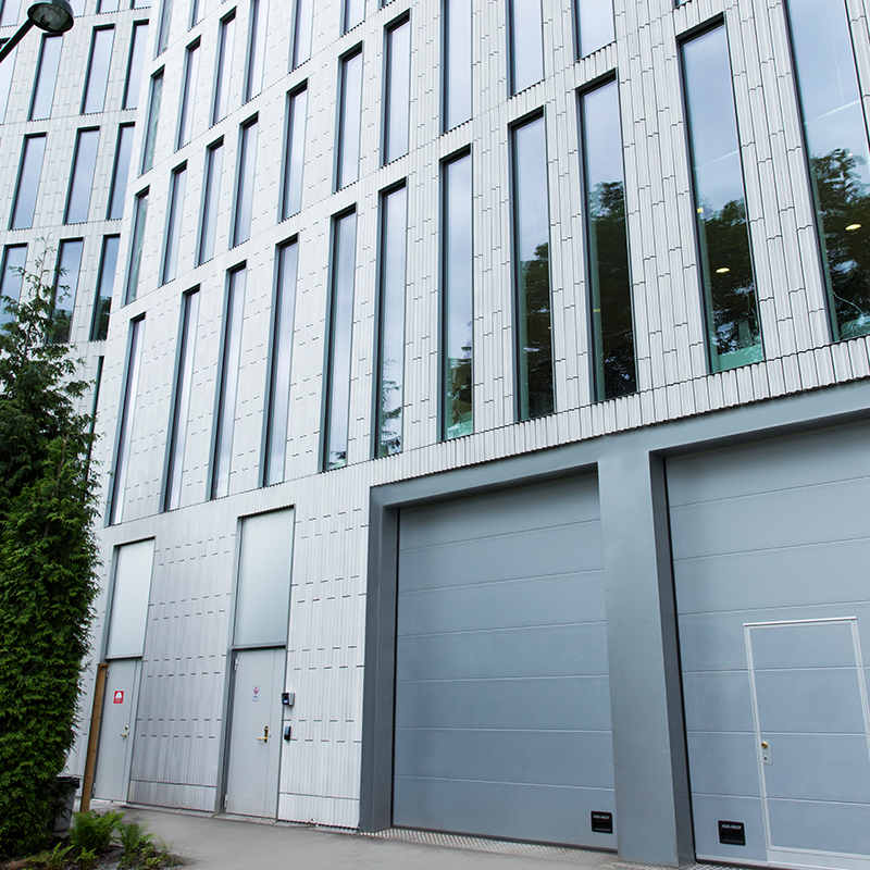 ASSA ABLOY OH1042P Insulated Panel Door ASSA ABLOY ENTRANCE SYSTEMS